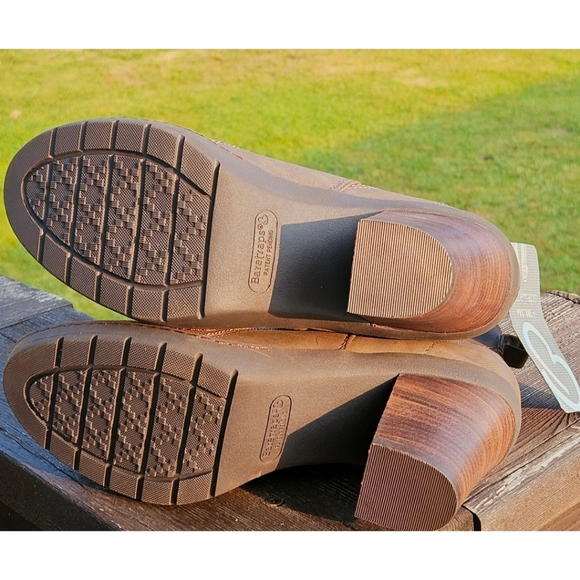 BEARTRAPS POSTURE Women's brown high heel boots that help promote better posture - Picture 11 of 14